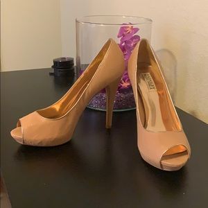 Badgley Mischka heels! Only worn once!